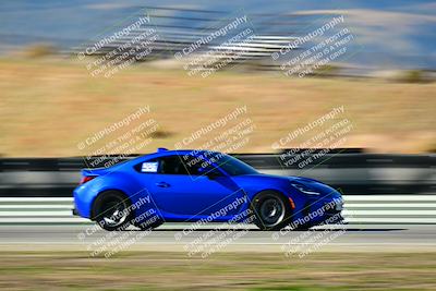 media/Dec-13-2025-Extreme Speed (Sat) [[d129ecb0b9]]/High Inter/Session 1 (Turn 2)/